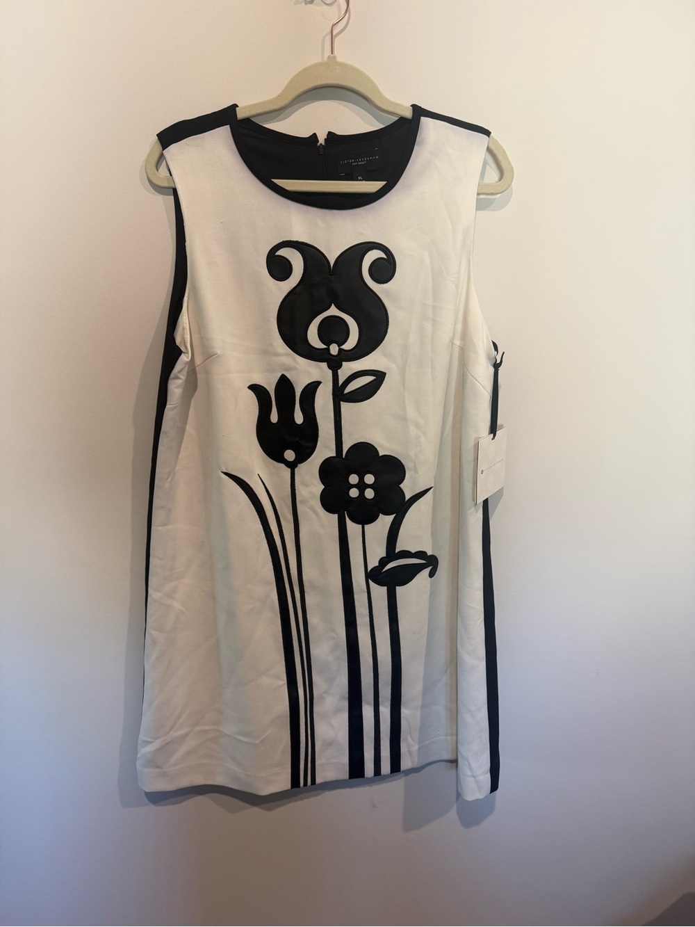 Limited Edition new with tags Victoria Beckham for Target cream and black dress
